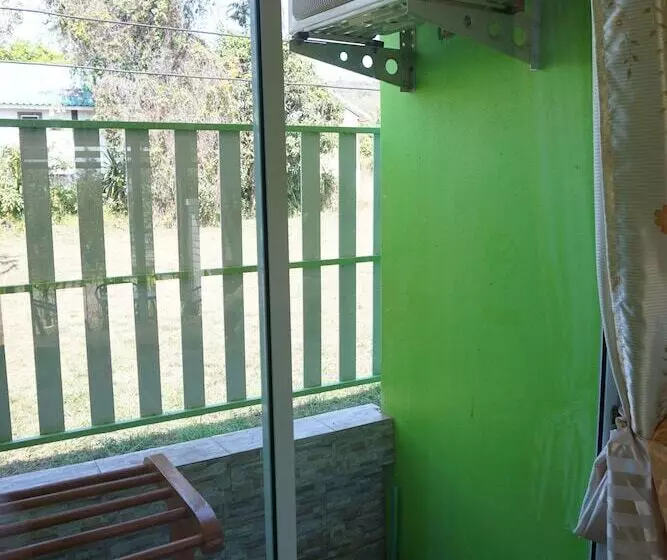 هتل Thong Hug House Resort