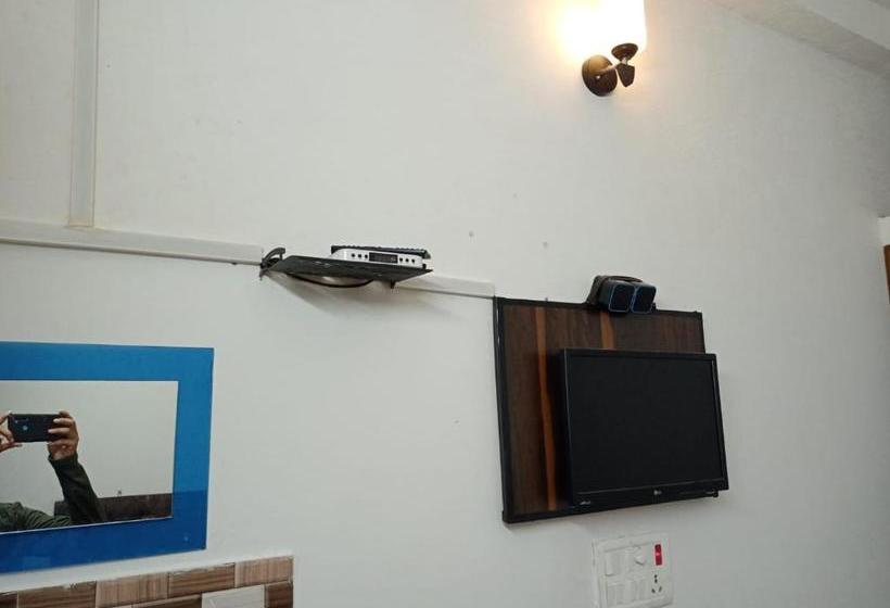 Hotel Chinta Haran Rest House