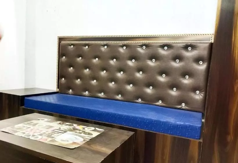 ホテル Chinta Haran Rest House