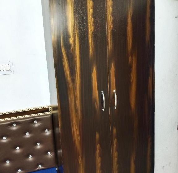 Hotel Chinta Haran Rest House