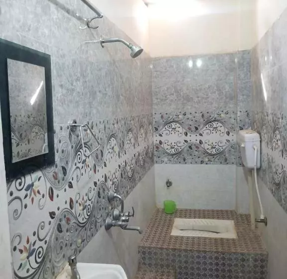 ホテル Chinta Haran Rest House