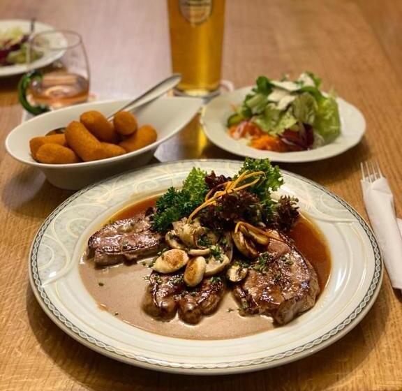 Hotelli Gasthof Zum Bären