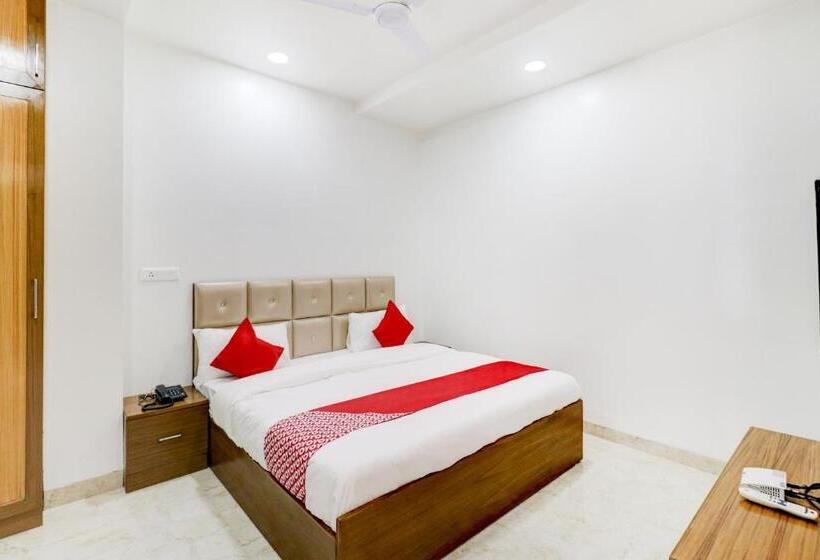 Flagship Hotel Royal Residency