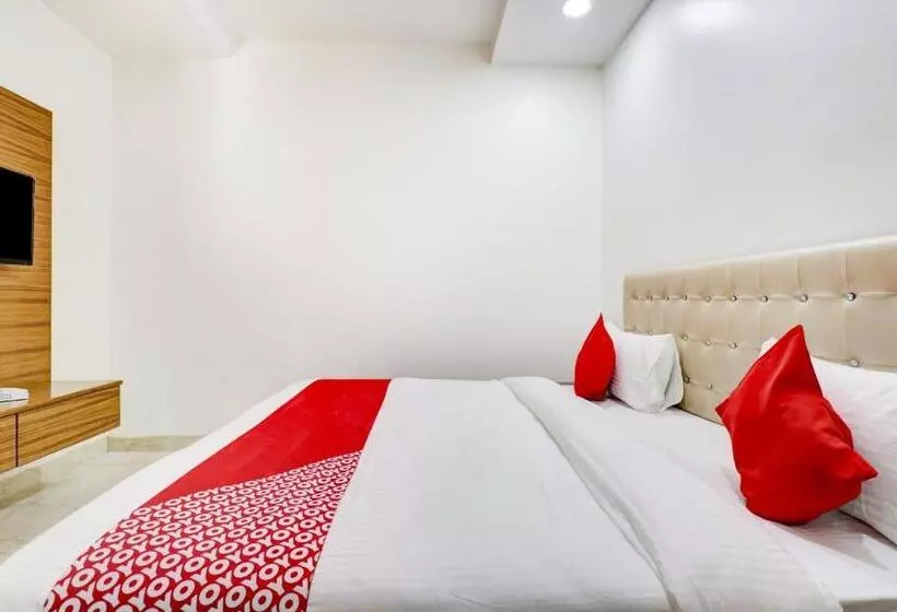 Flagship Hotel Royal Residency