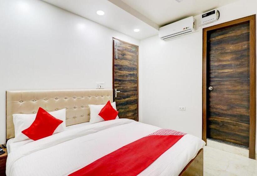 Flagship Hotel Royal Residency