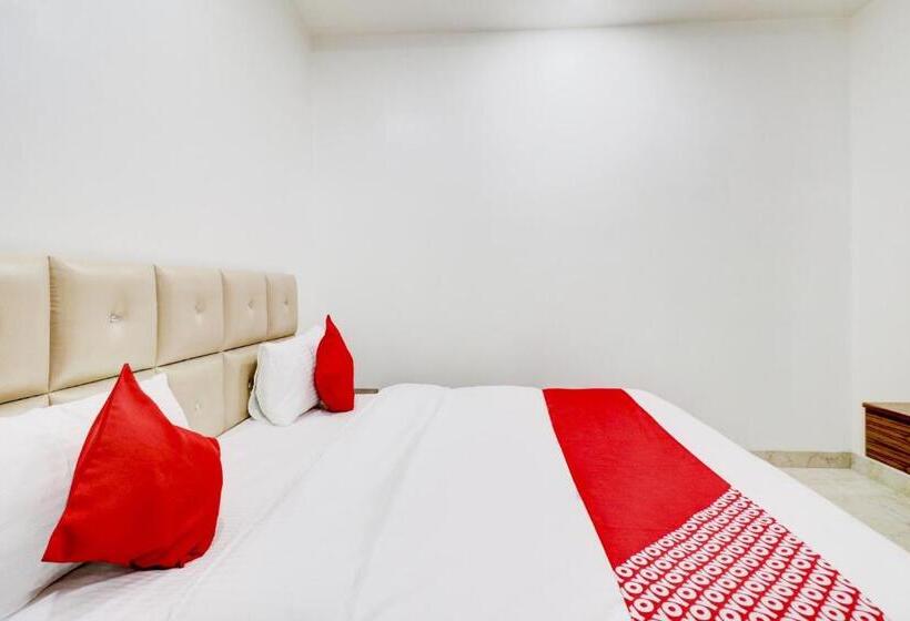 Flagship Hotel Royal Residency