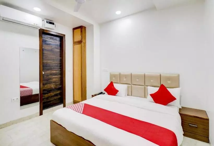 Flagship Hotel Royal Residency