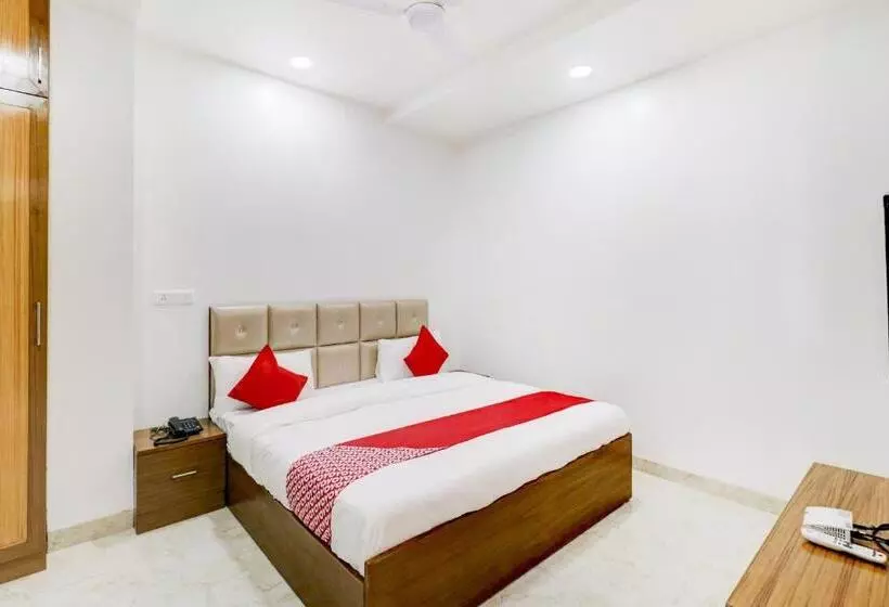 Flagship Hotel Royal Residency