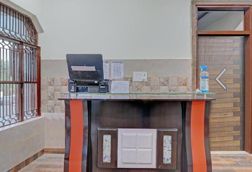 Spot On Hotel Residency