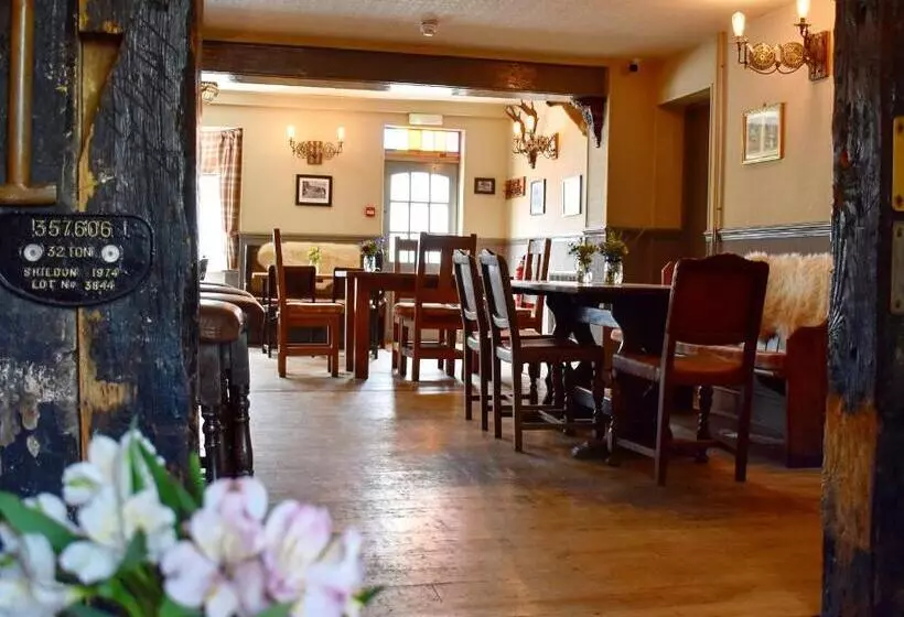 ホテル The Roebuck Inn