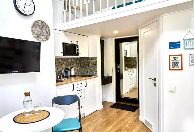 затишні дворівневі смарт апартаменти