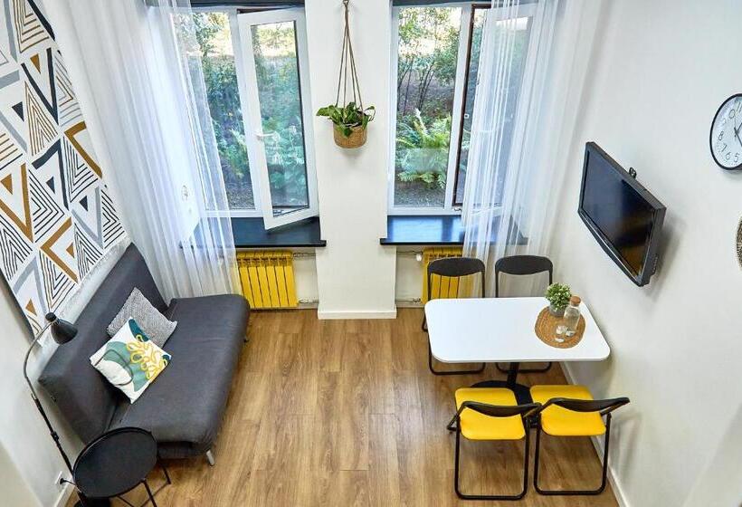 затишні дворівневі смарт апартаменти