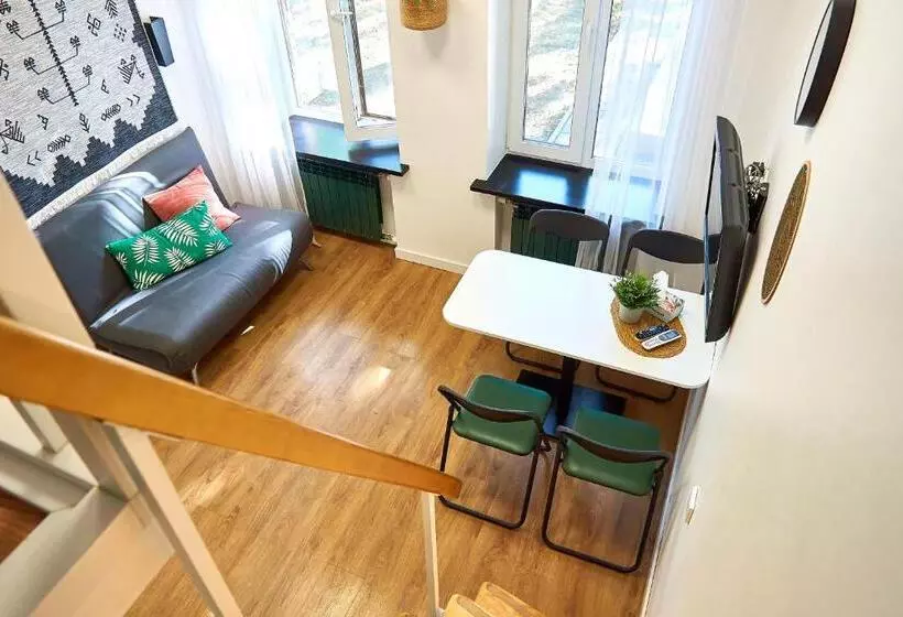 затишні дворівневі смарт апартаменти