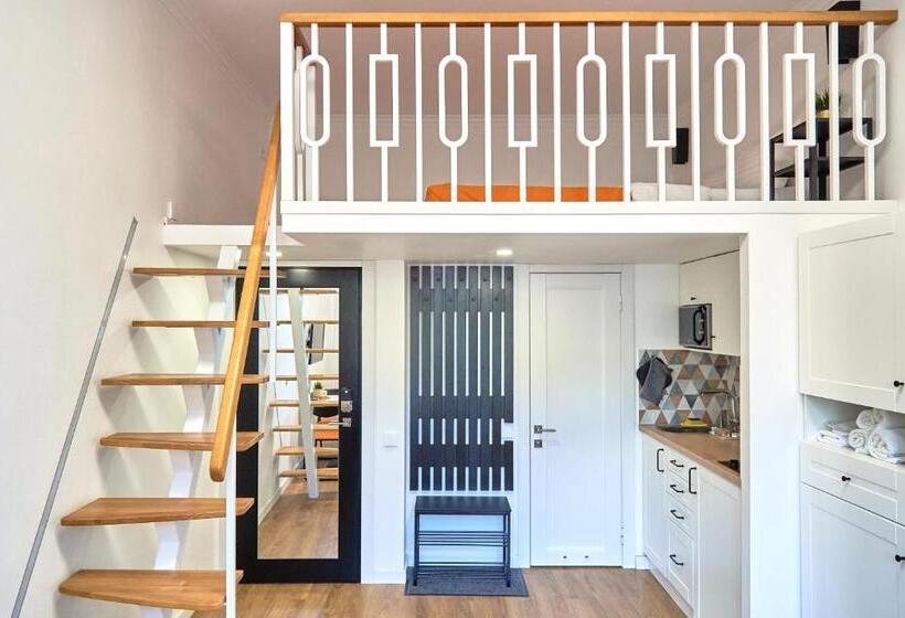 затишні дворівневі смарт апартаменти