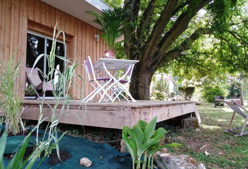 צימר Le Chalet Du Bord De L'eau