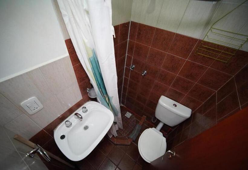 تختخواب و صبحانه Magna