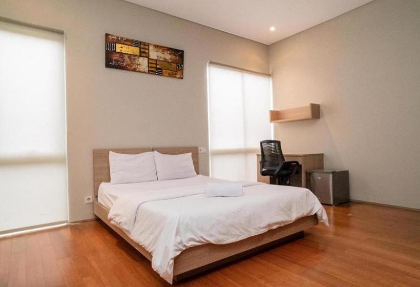 בית מלון כפרי 3j Home Lippo Karawaci