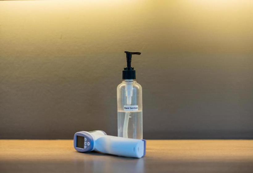 בית מלון כפרי 3j Home Lippo Karawaci