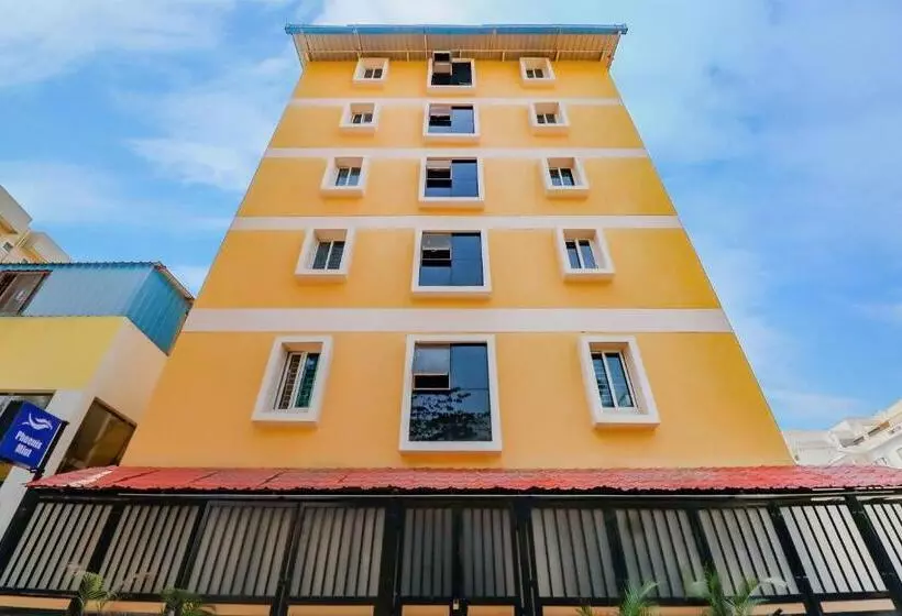 ホテル Capital O Royal Galaxy Finesse Near Phoenix Marketcity