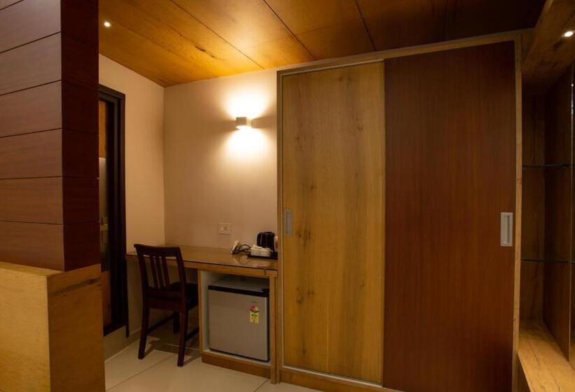 בית מלון כפרי Hasco Tower