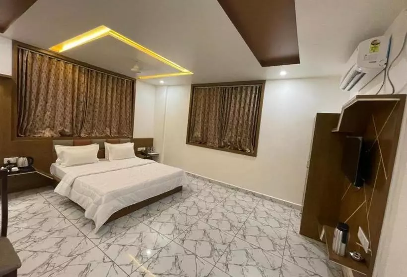 Hotel Marigold