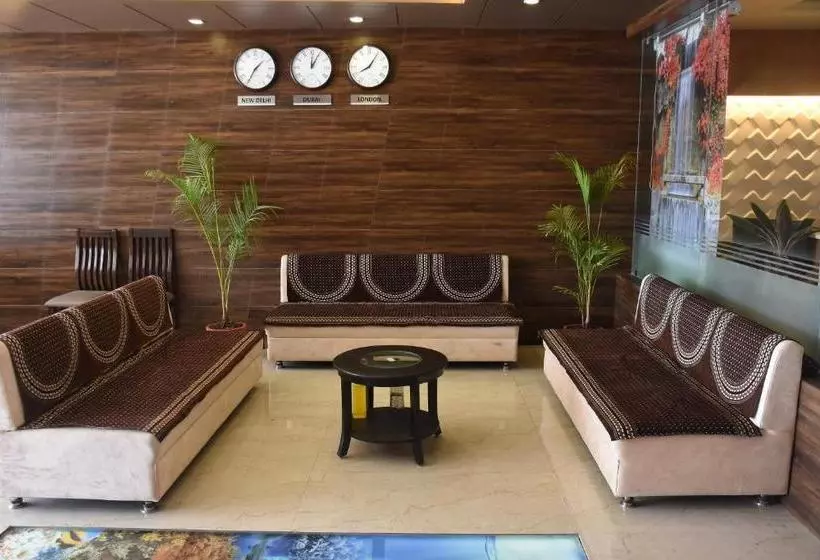 Hotel Marigold