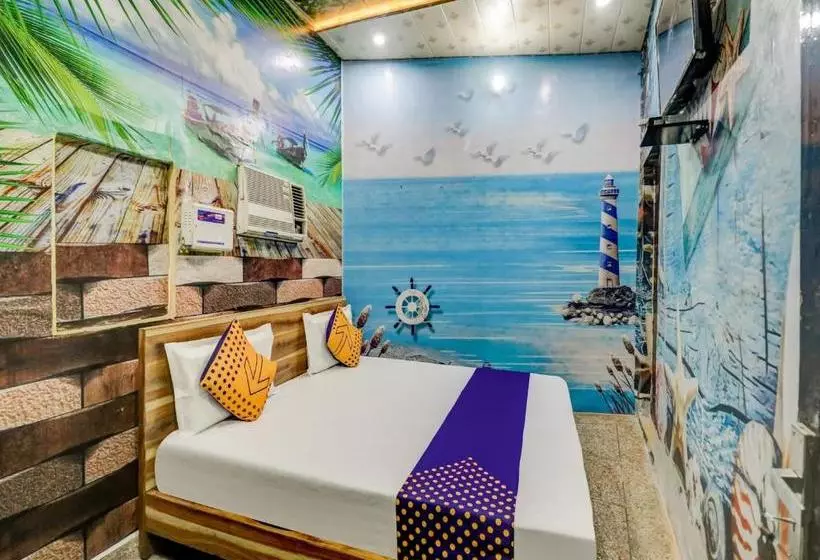 ホテル Spot On 77826 Haryana Guest House