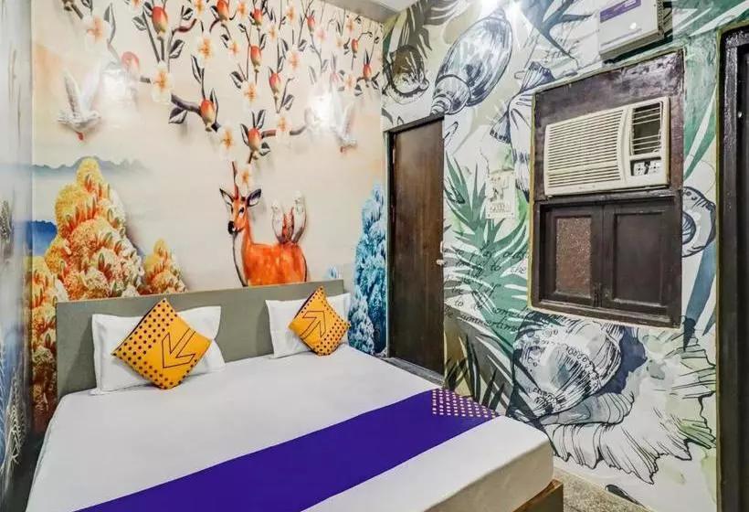 ホテル Spot On 77826 Haryana Guest House
