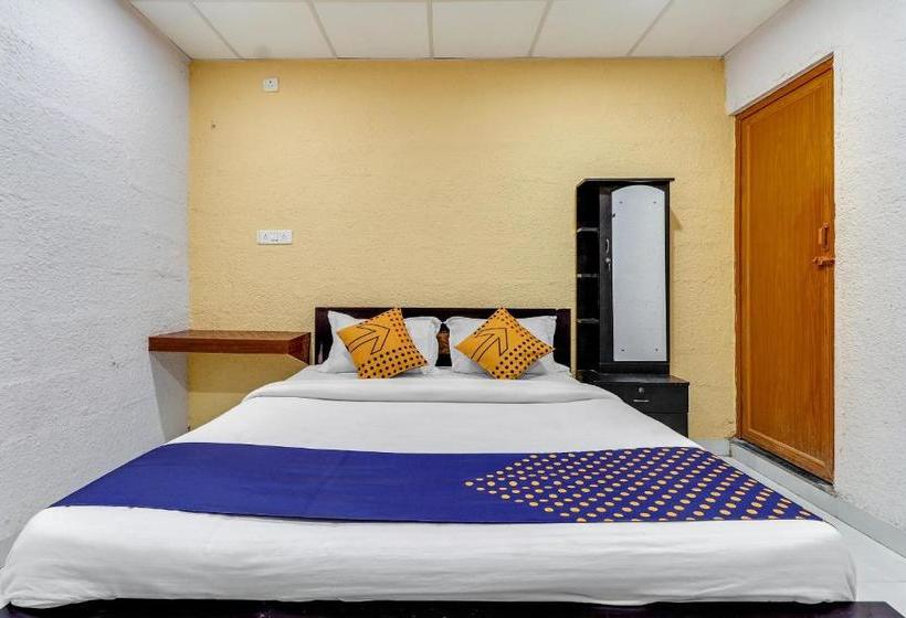 Hotel Spot On 77859 Eighteen Th Guest House