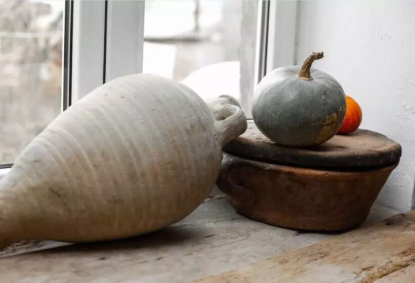 Majatalo Etiuni The Forgotten Kingdom