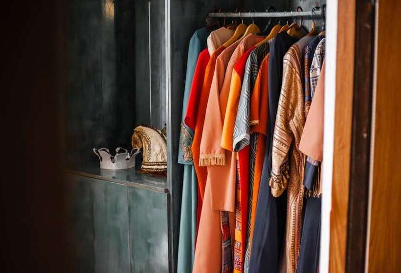 Pensão Etiuni The Forgotten Kingdom