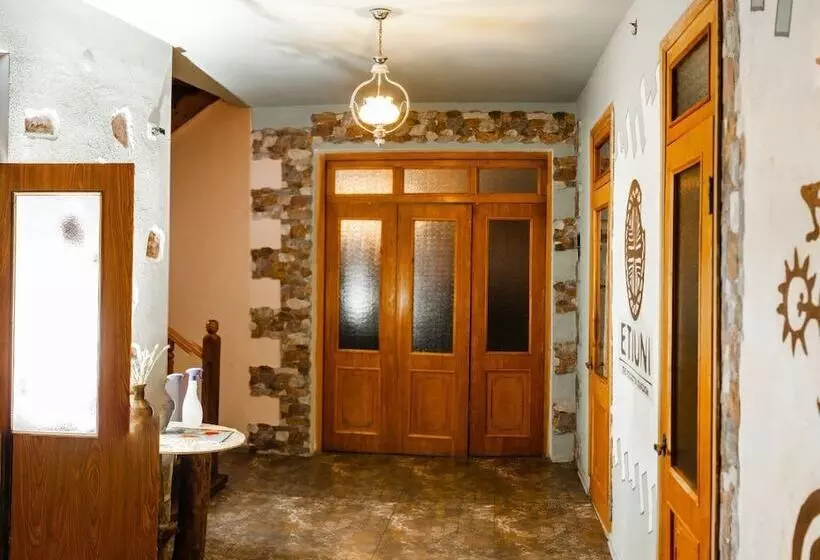 Majatalo Etiuni The Forgotten Kingdom