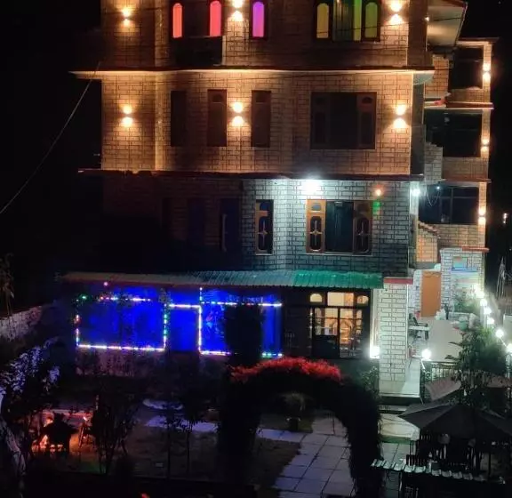 Majatalo Majestic Mountain Bhaiji Guest House