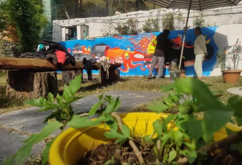 Majatalo Majestic Mountain Bhaiji Guest House