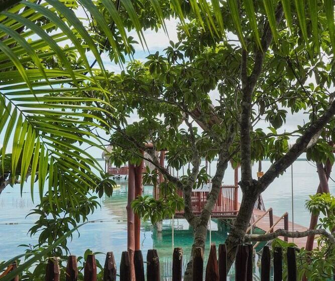 هتل Boutique Aurea