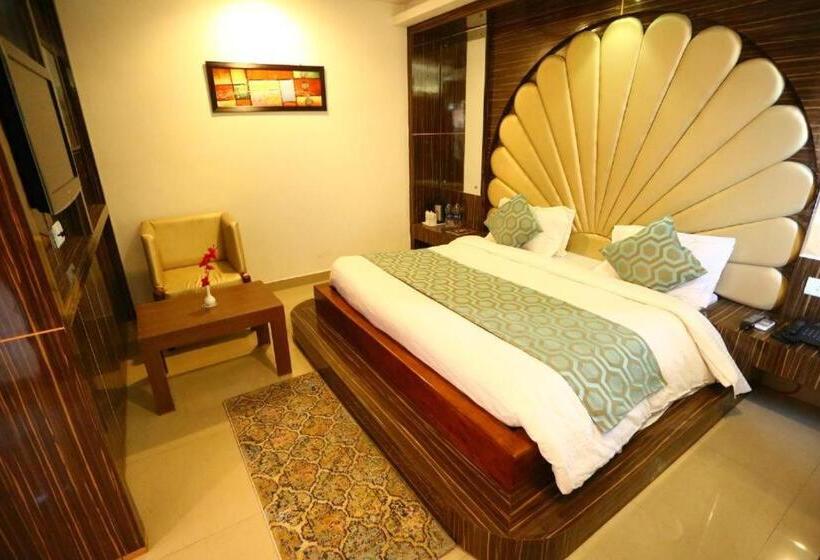 Maharaja Inn By Geetanjali Hotels