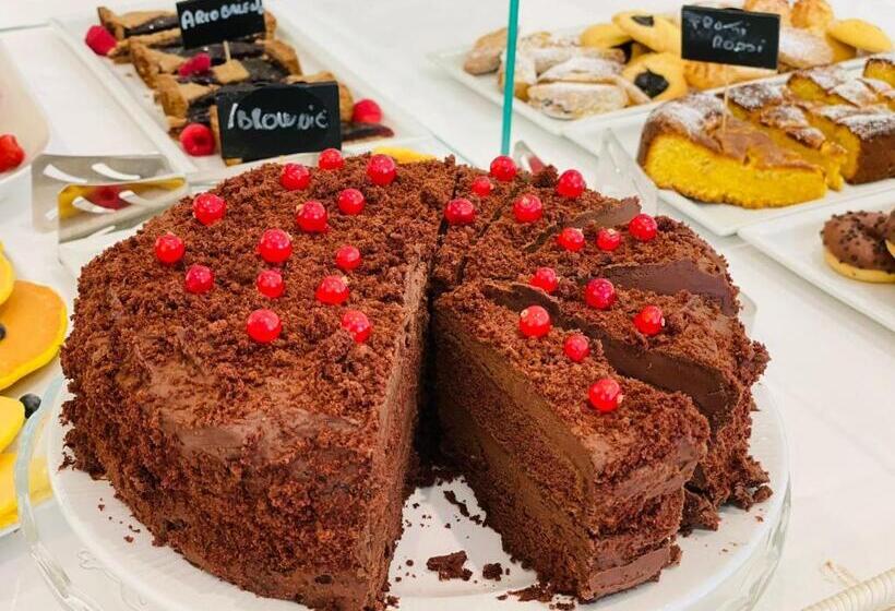 בית מלון כפרי Mansarda Cannes