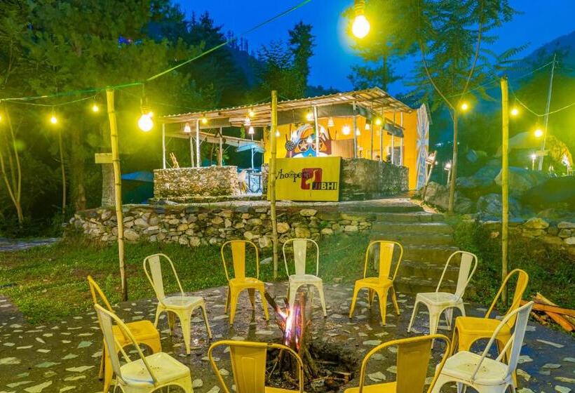 בית מלון כפרי Whoopers Boutique Resort Jibhi