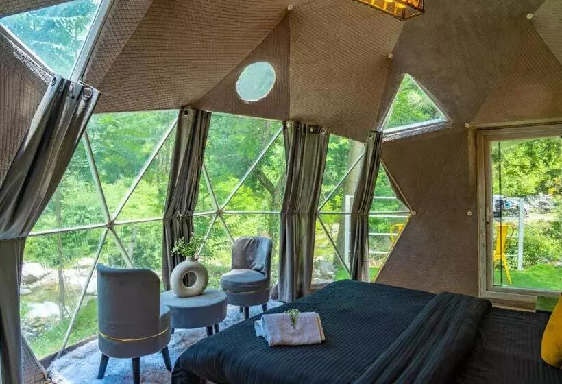 ホテル Whoopers Boutique Resort Jibhi