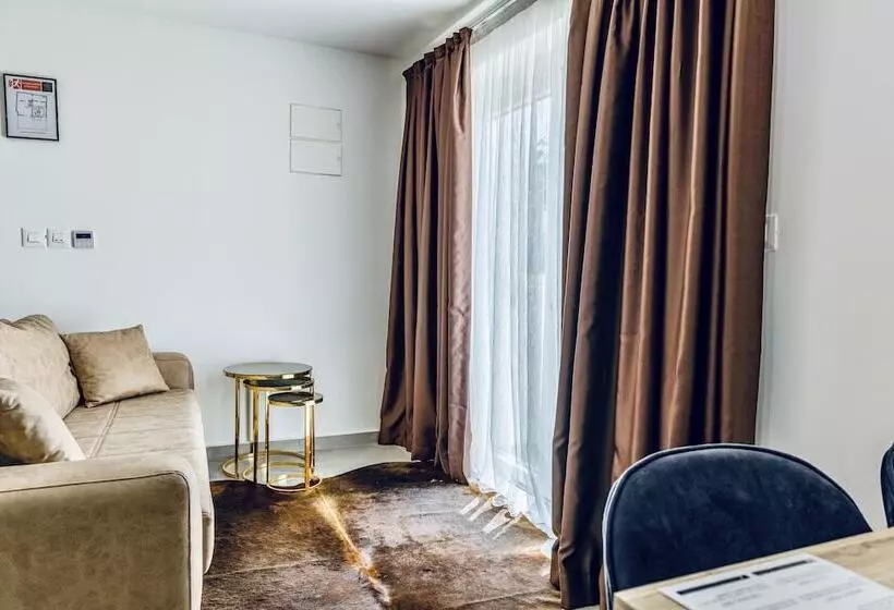 The Mike Hotel By Cx Collection