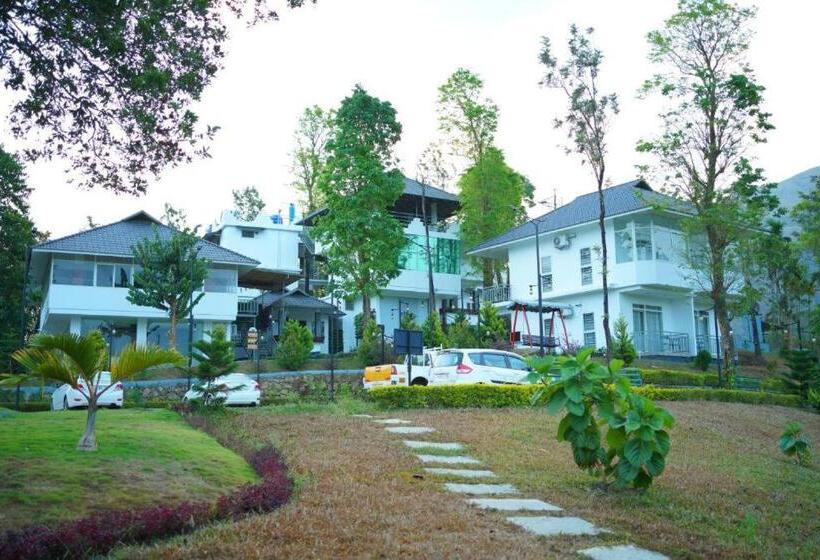 Retreat Resort Vythiri