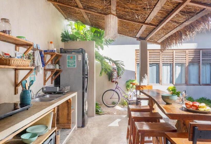 هاستل Hostal Doña Lucha