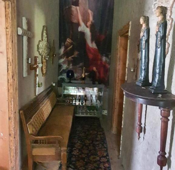 Bed & Breakfast Love Story