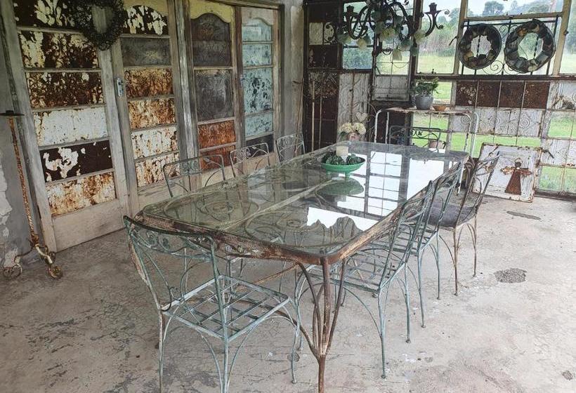 Bed & Breakfast Love Story