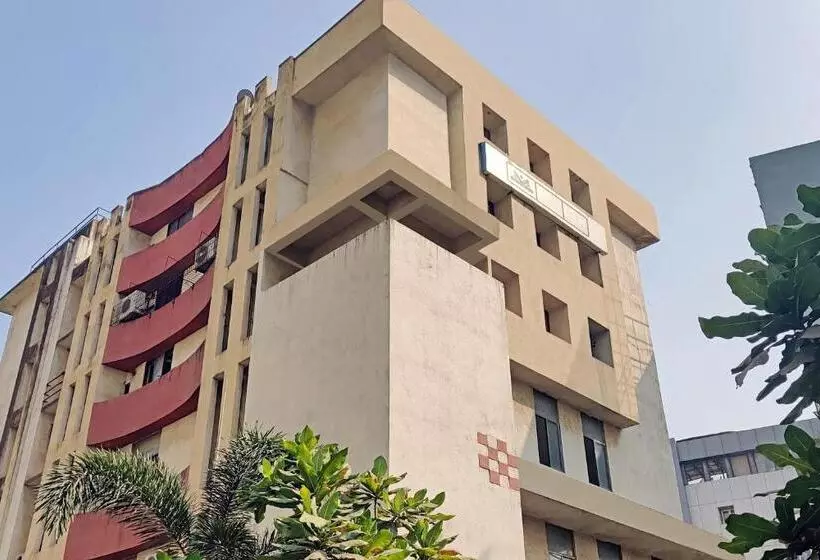Hotelli Super Collection O Thane Formerly Dove Residency