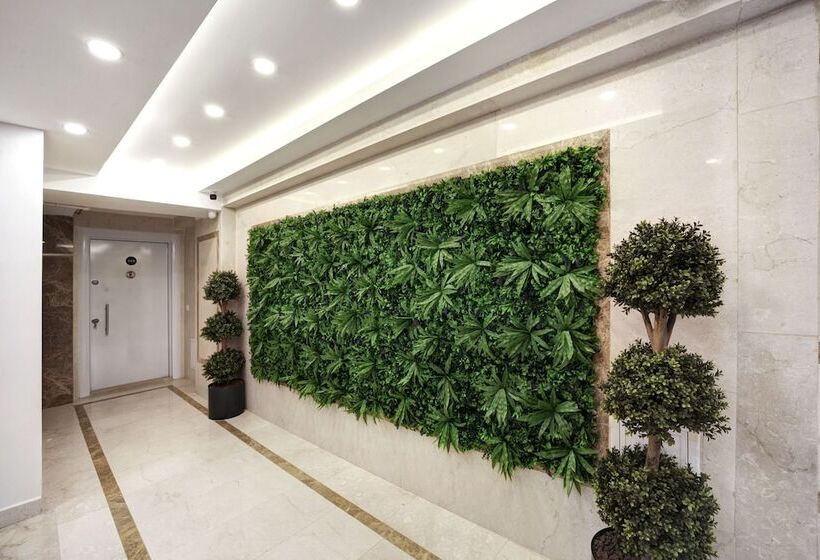 Etiz Hotels & Residences