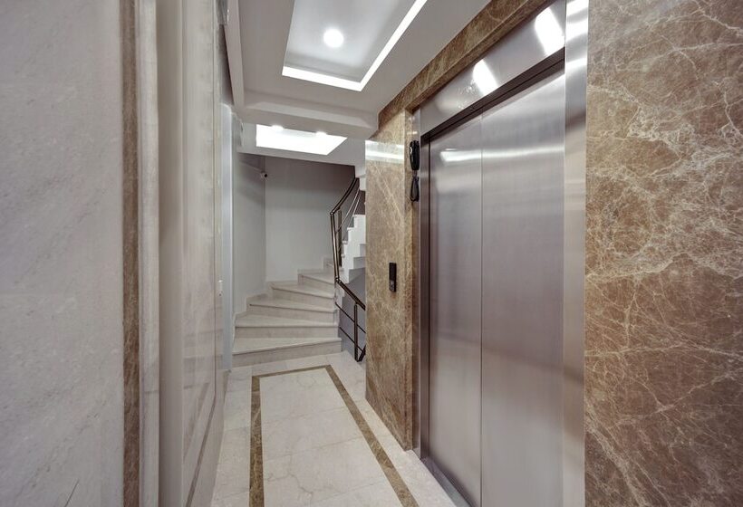 Etiz Hotels & Residences