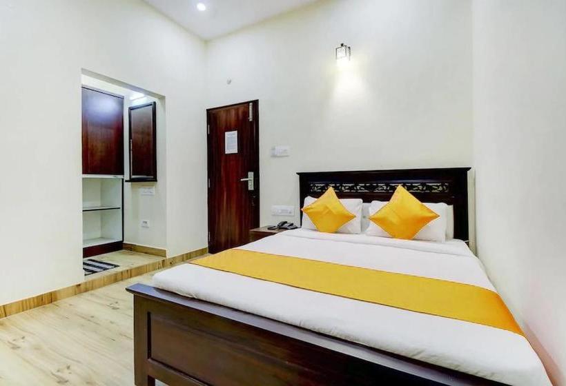 Hotel Fabexpress Mysore International