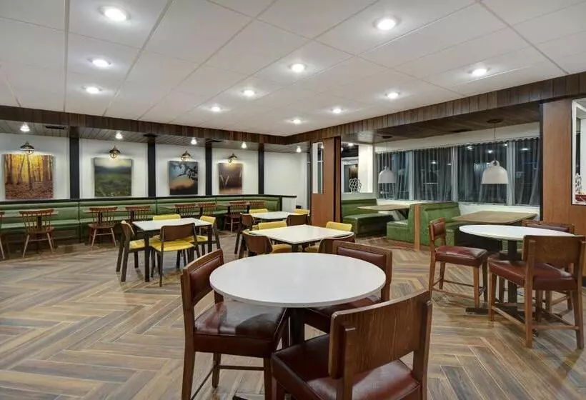 Hotelli Fairfield By Marriott Inn & Suites Grand Rapids Wyoming