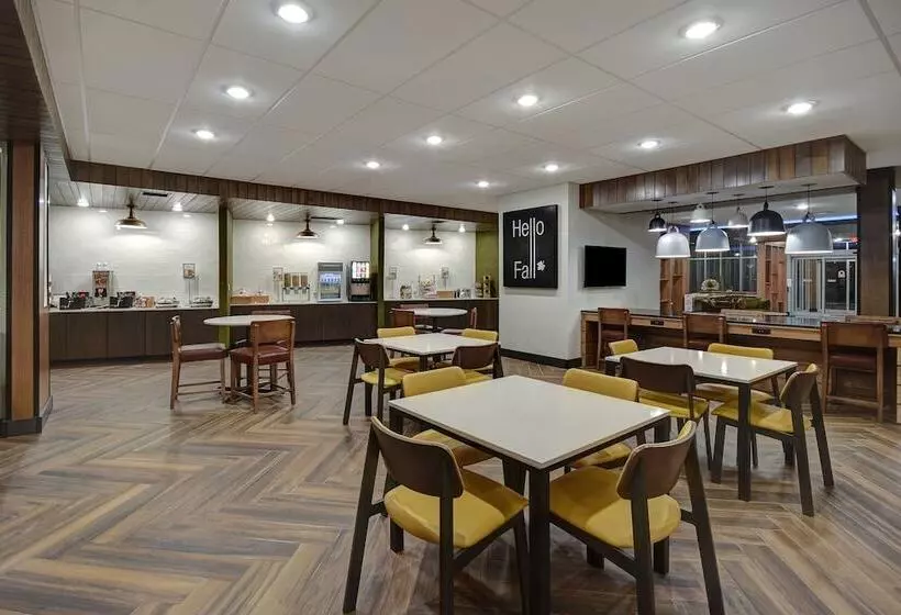 Hotelli Fairfield By Marriott Inn & Suites Grand Rapids Wyoming